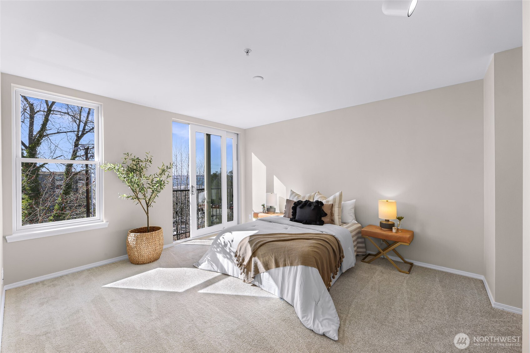 1134 Finnegan Way #304, Bellingham, WA 98225