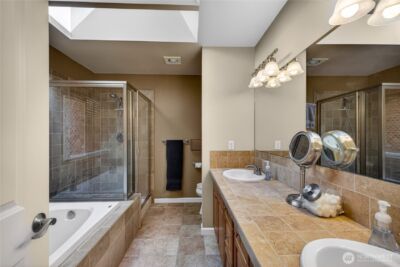 333 Lakeside Drive , Sedro Woolley, WA 98284-9541 - Photo 18