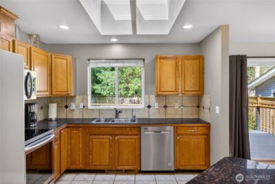 333 Lakeside Drive , Sedro Woolley, WA 98284-9541 - Photo 9