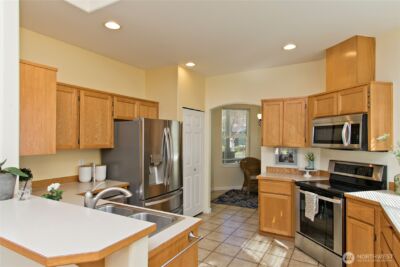 15316 45th Street SE, Sumner, WA 98390 - Photo 8