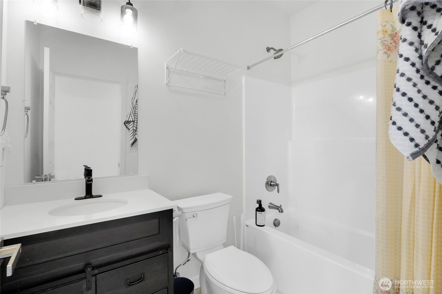 423 2nd Avenue SE, Soap Lake, WA 98851