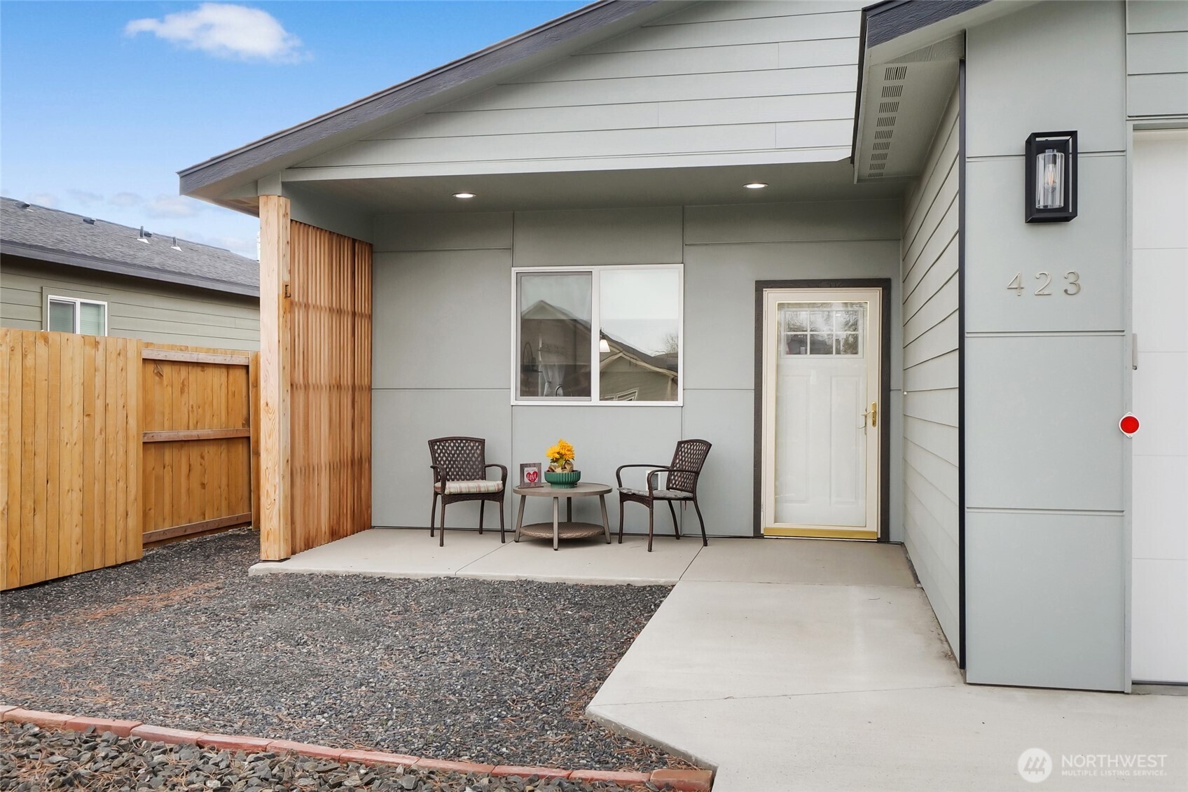 423 2nd Avenue SE, Soap Lake, WA 98851
