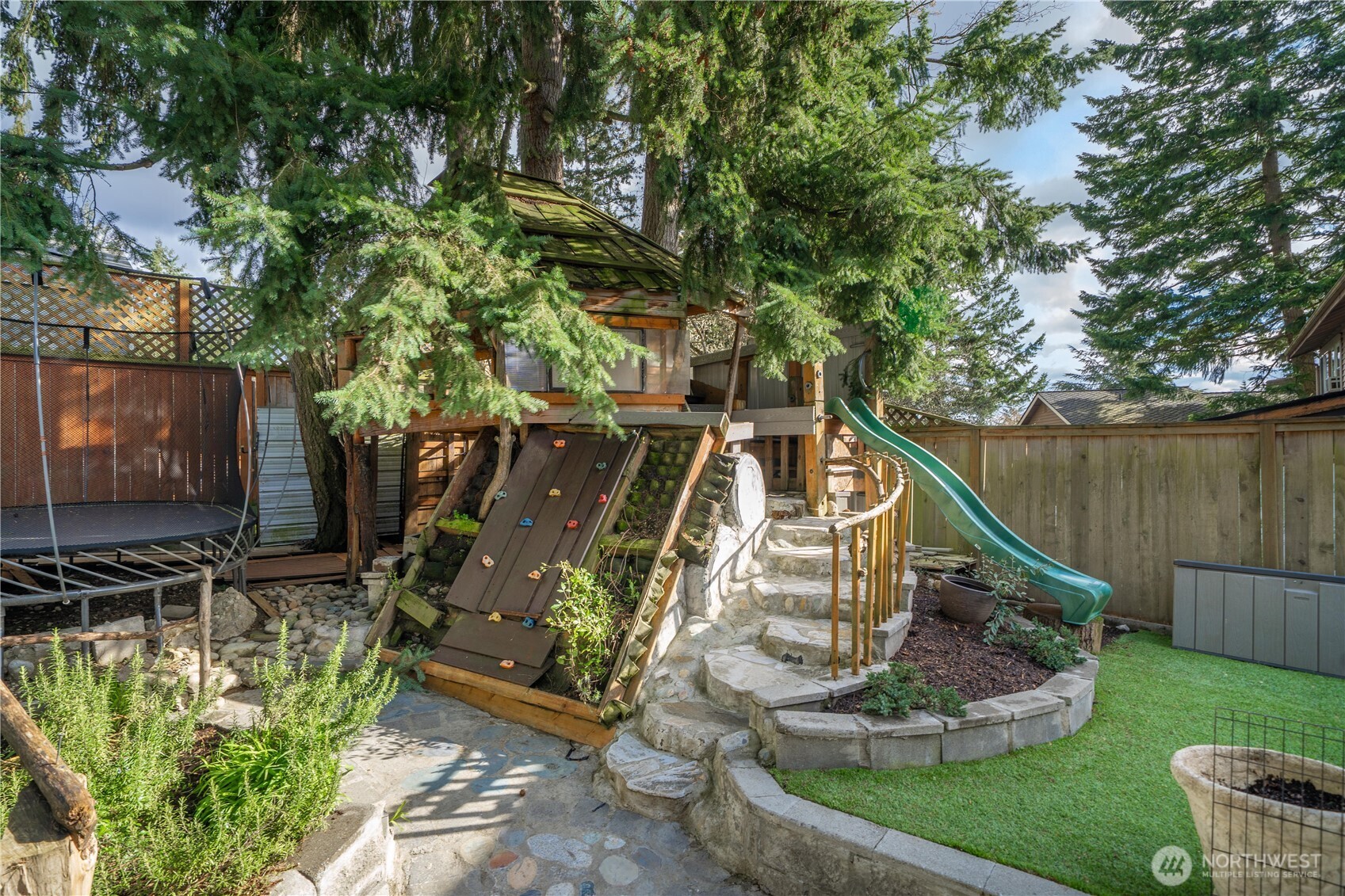 32808 4th Avenue SW, Federal Way, WA 98023