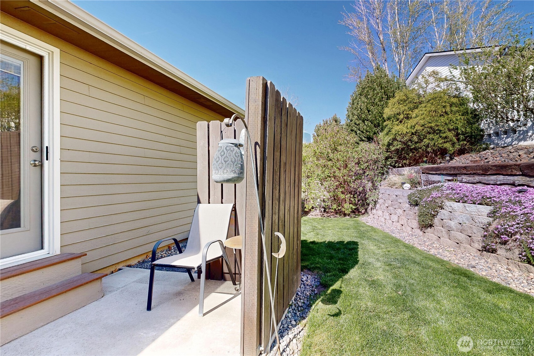 808 E Tremont , Dayton, WA 99328