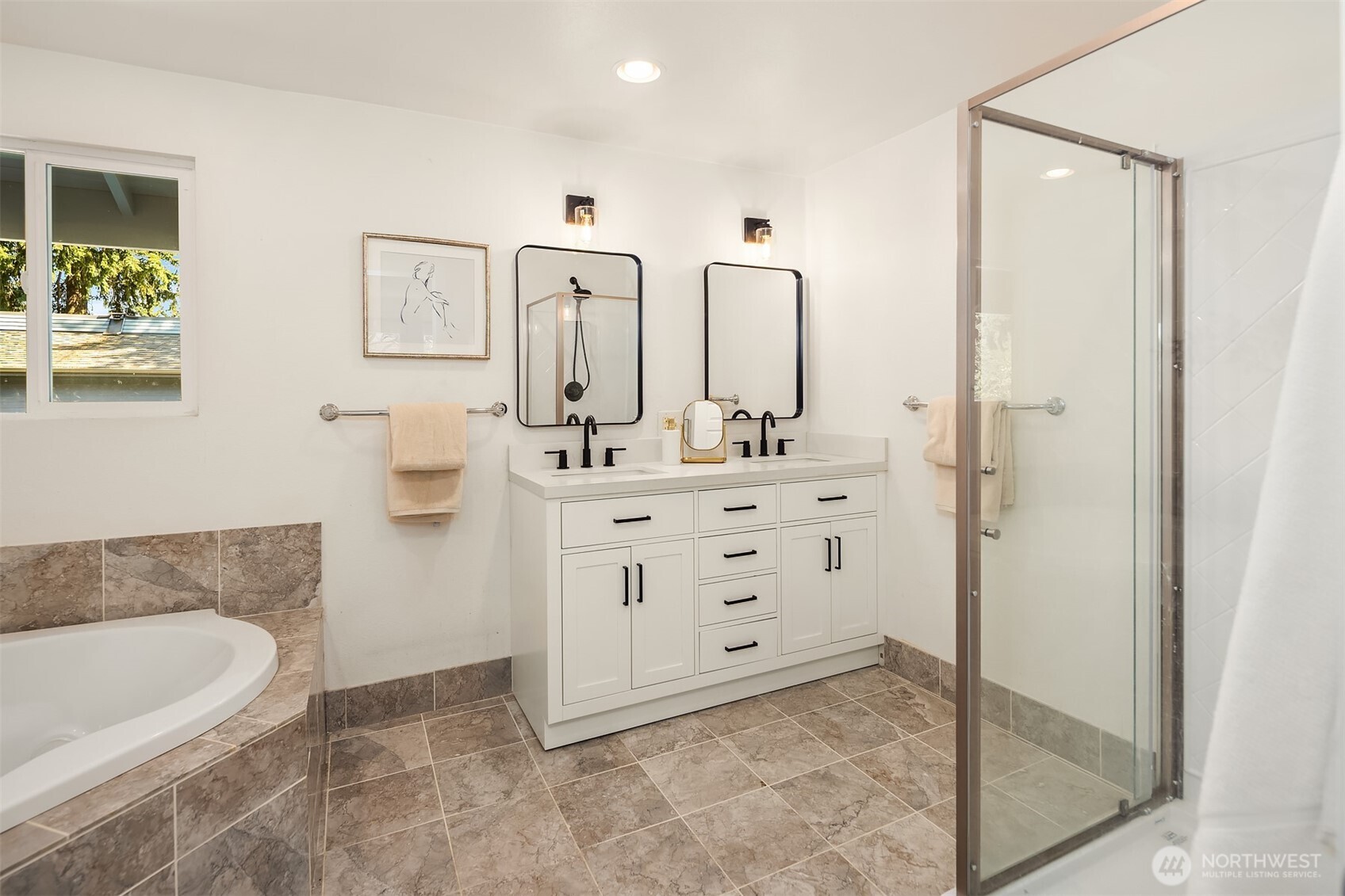 15126 NE 67th Place , Redmond, WA 98052
