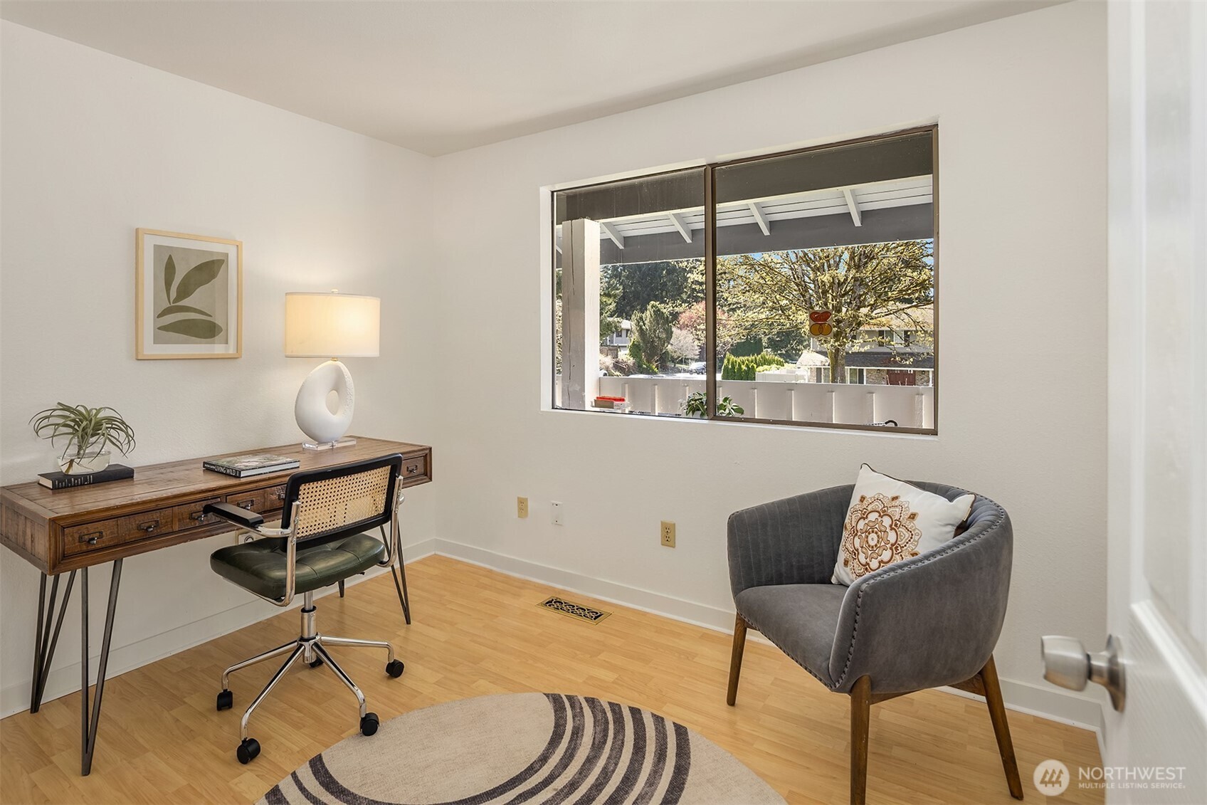 15126 NE 67th Place , Redmond, WA 98052