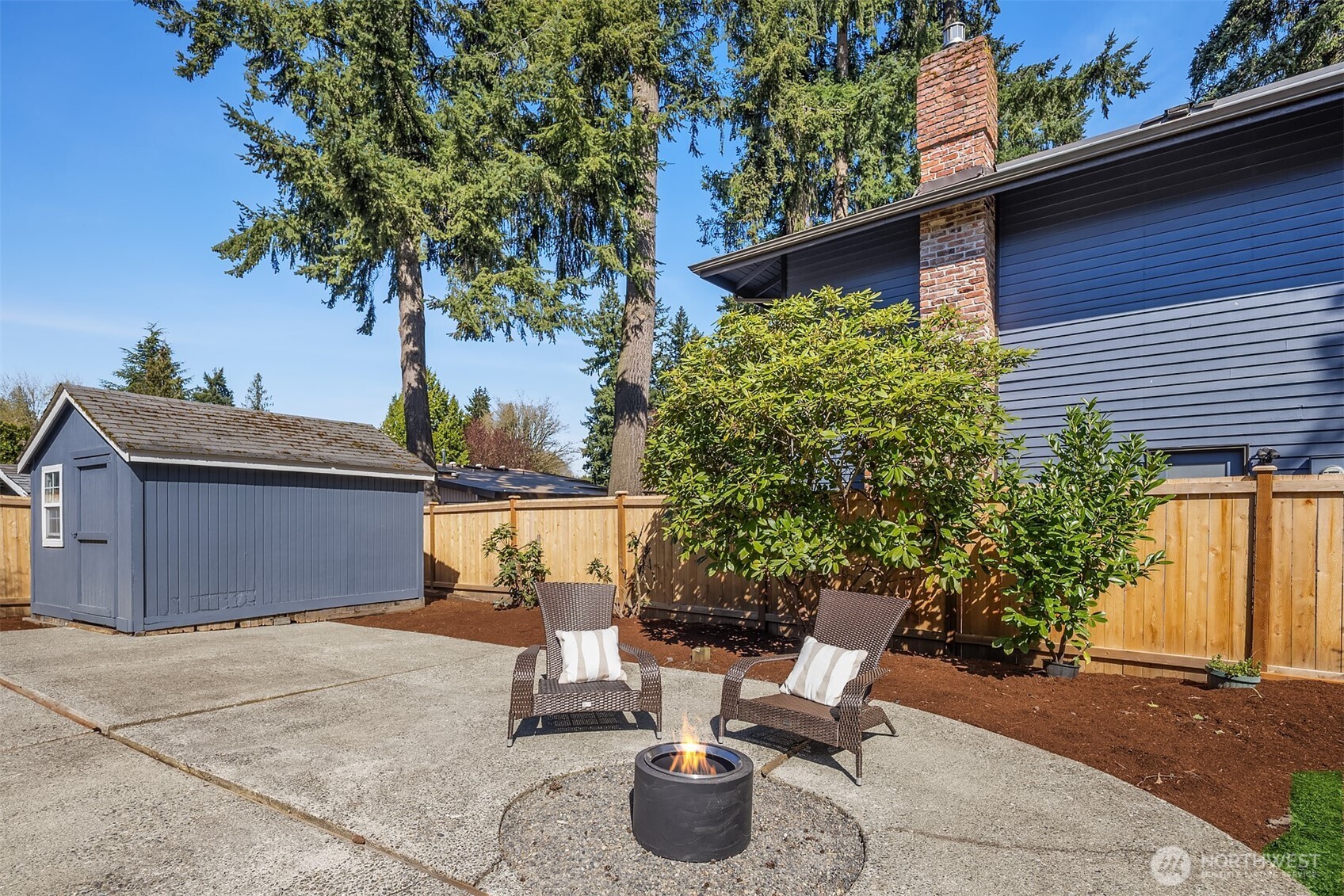 15126 NE 67th Place , Redmond, WA 98052