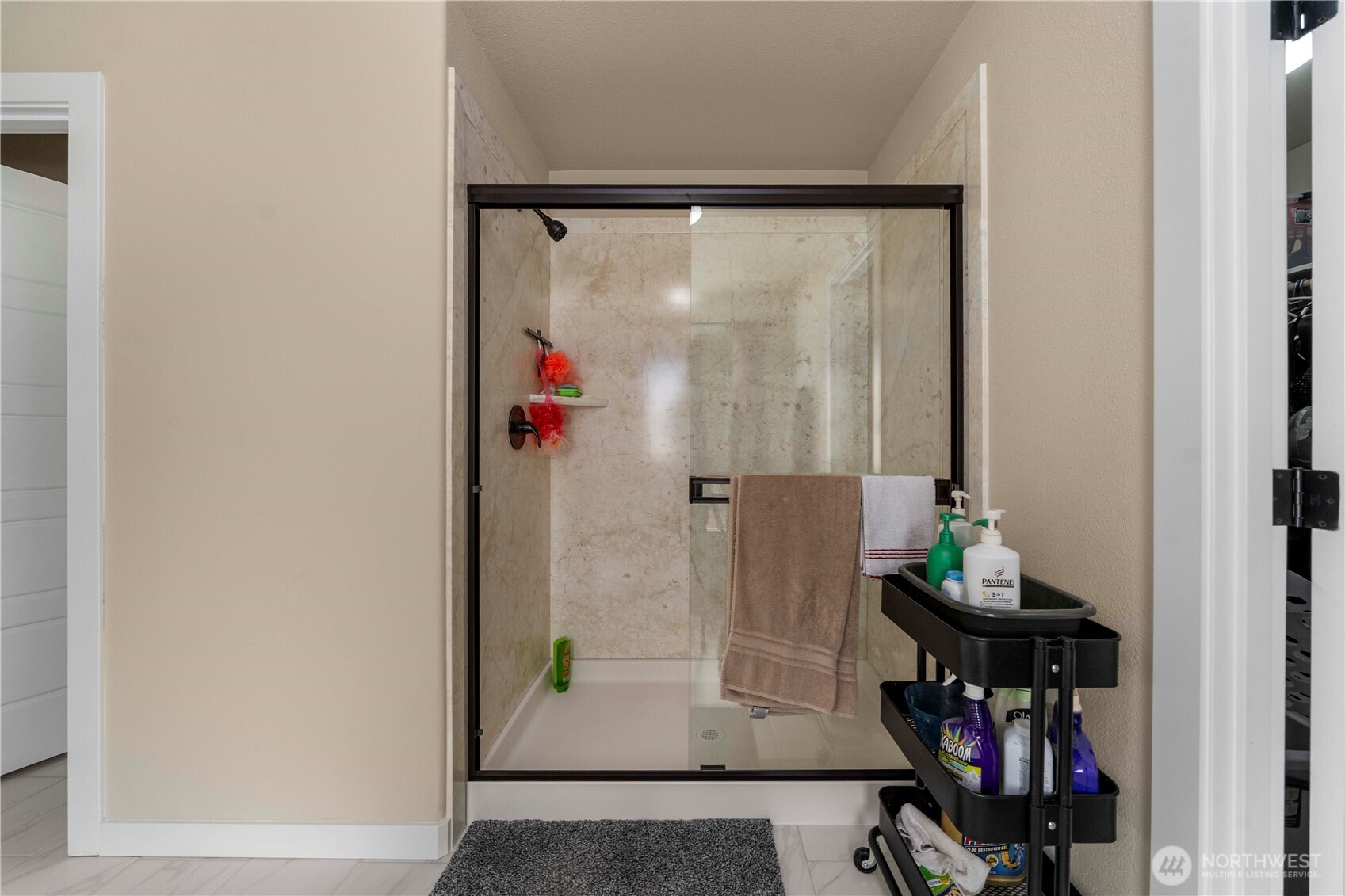 11410 Waller Road E, Tacoma, WA 98446