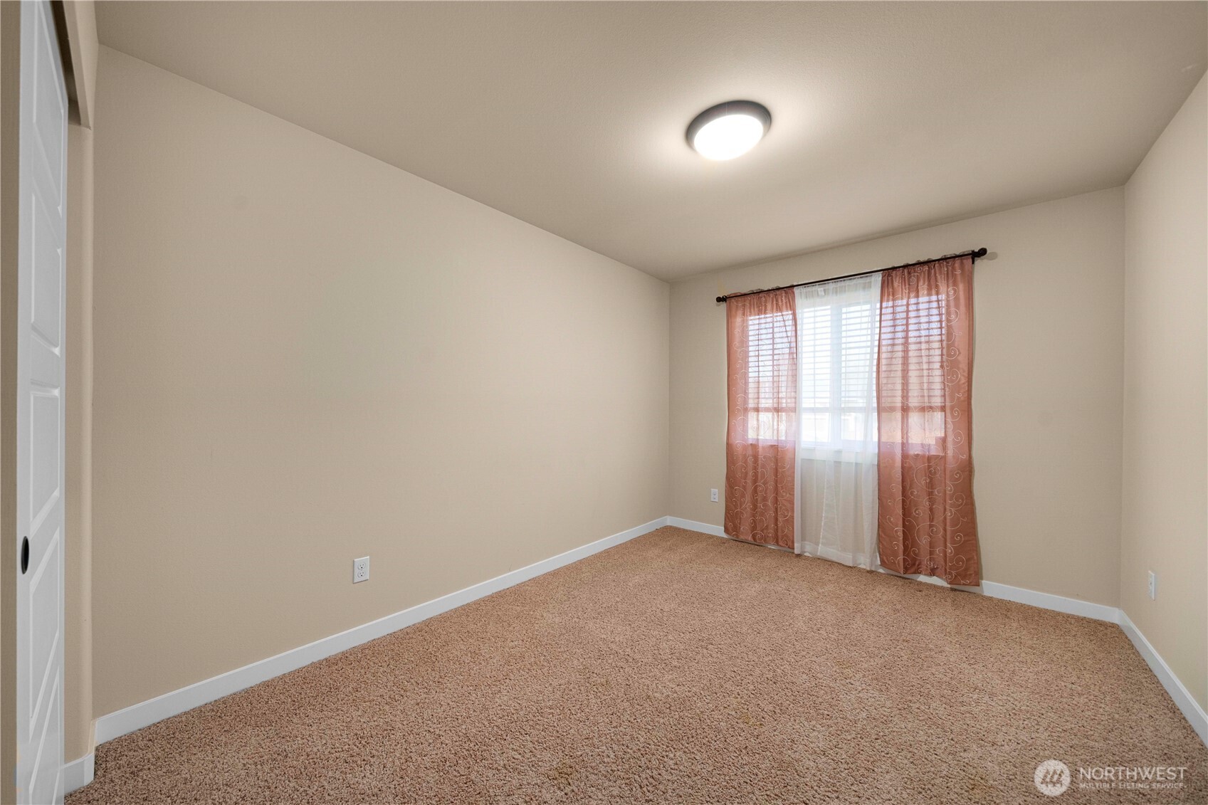 11410 Waller Road E, Tacoma, WA 98446