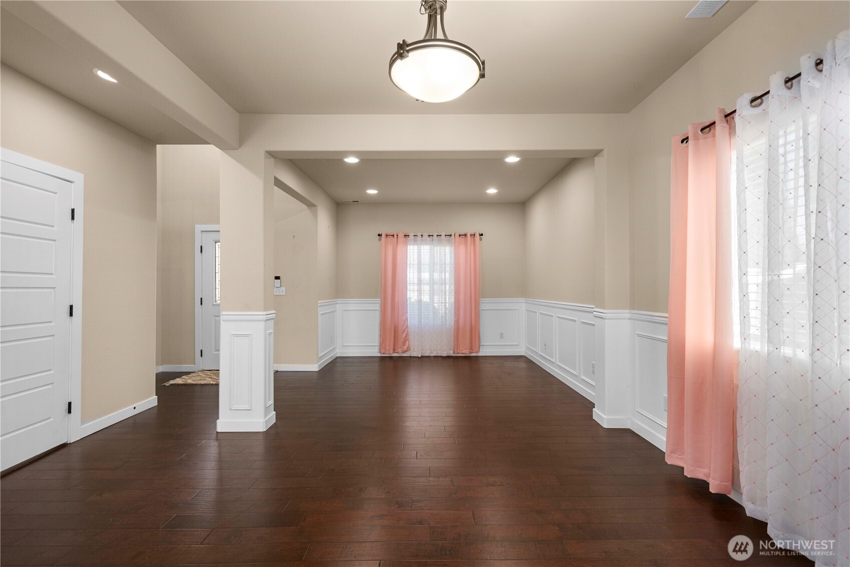 11410 Waller Road E, Tacoma, WA 98446