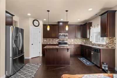 11410 Waller Road E, Tacoma, WA 98446 - Photo 7