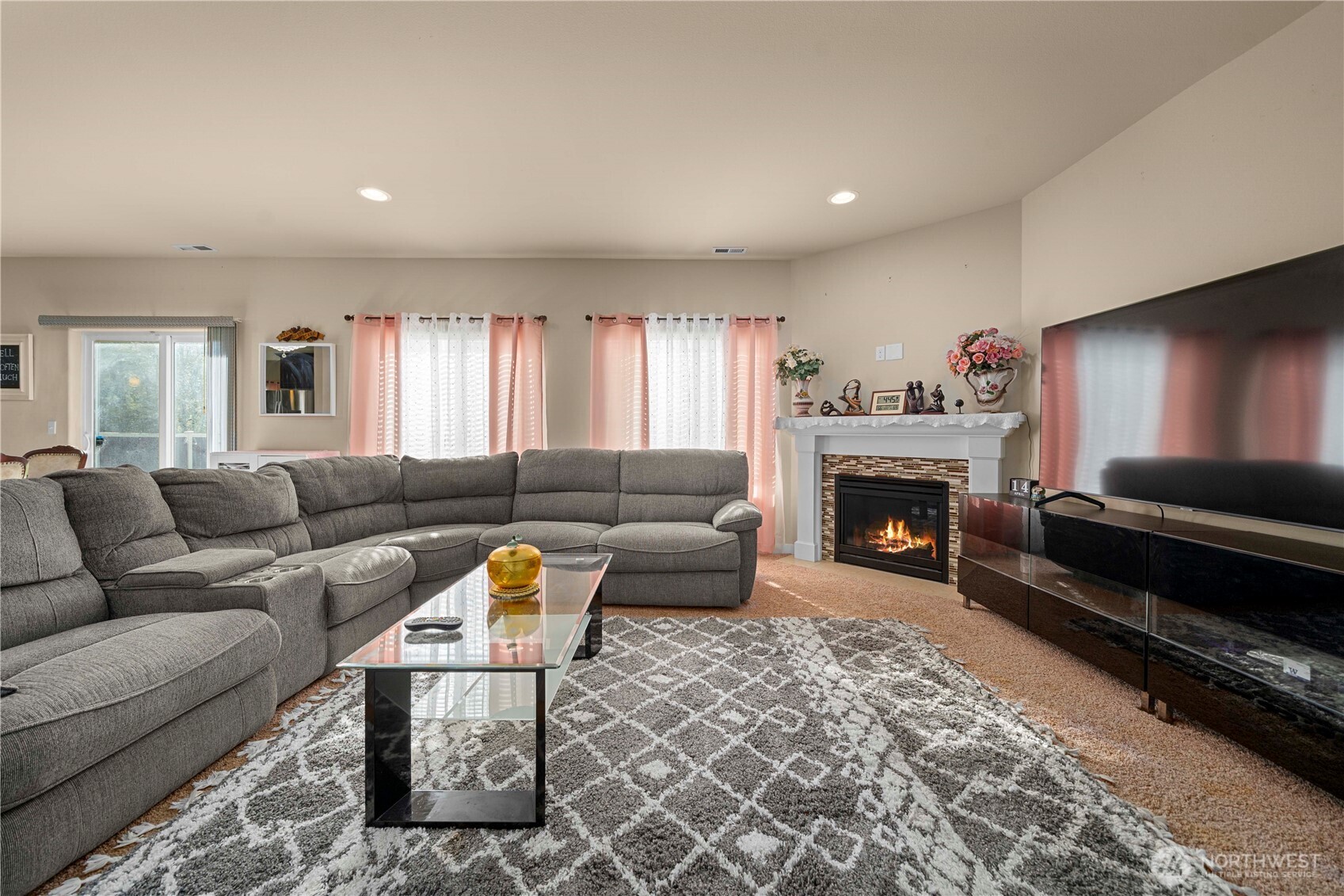 11410 Waller Road E, Tacoma, WA 98446