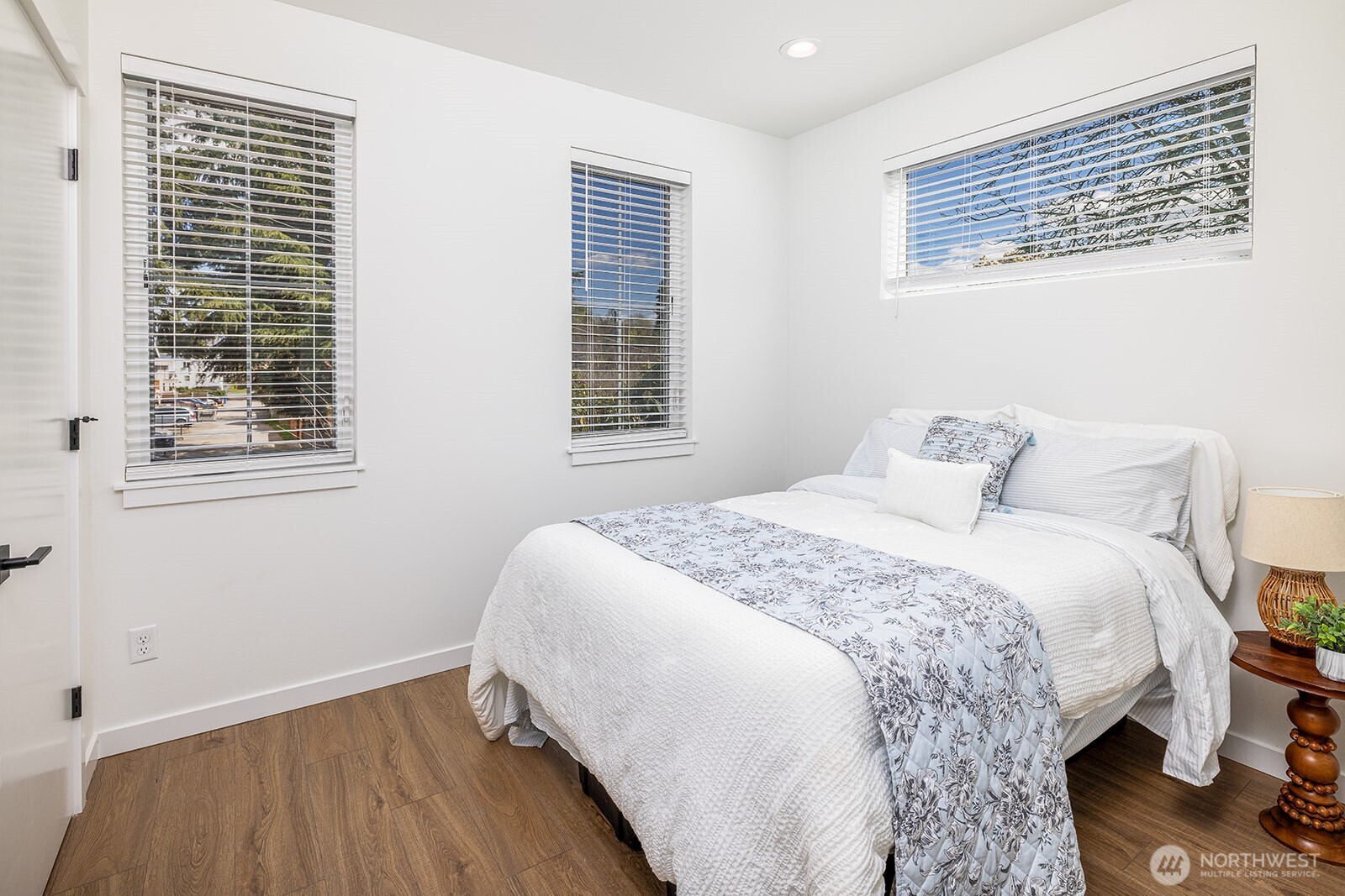 7711 A 11th Avenue SW, Seattle, WA 98106