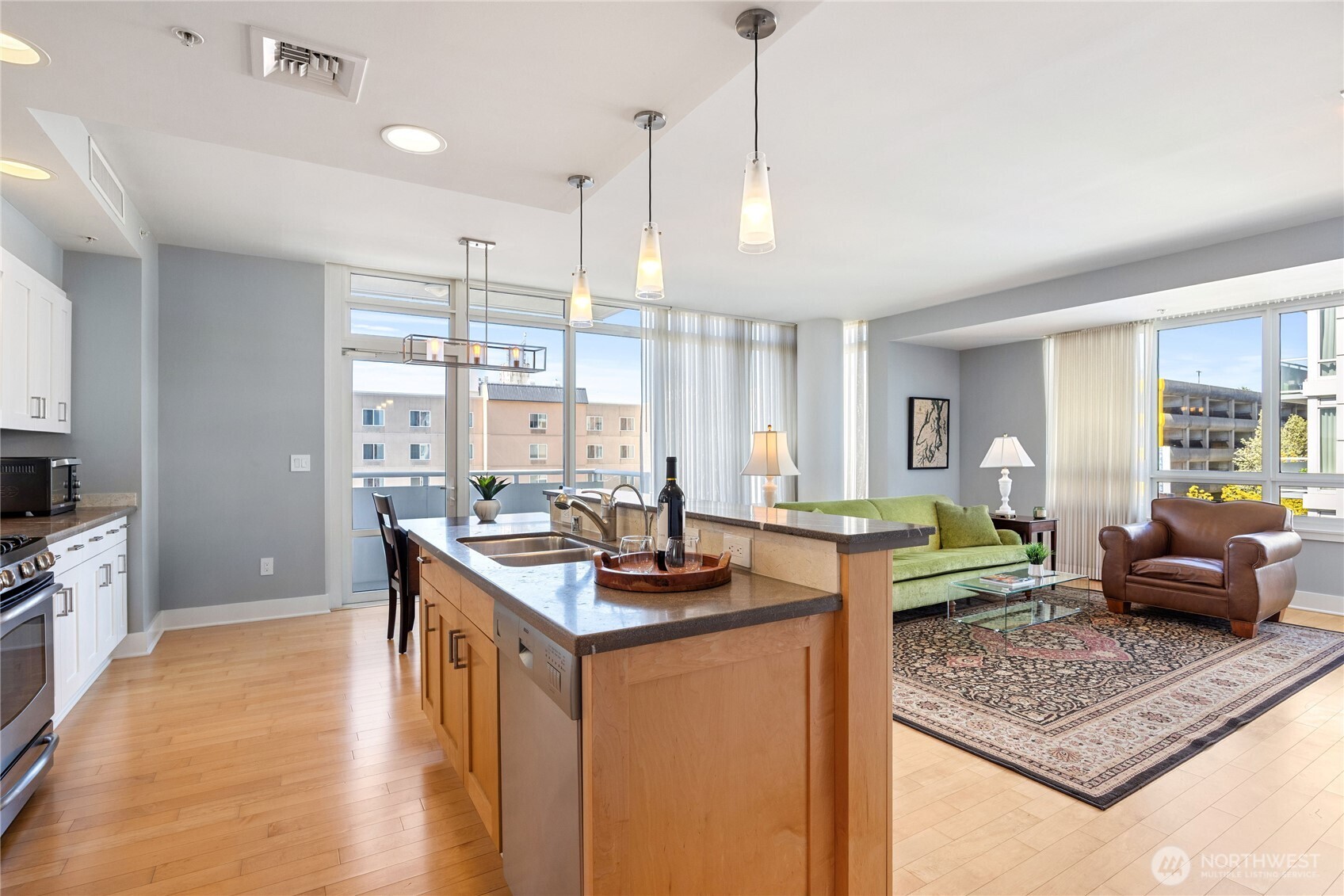 320 Washington Avenue #409, Bremerton, WA 98337