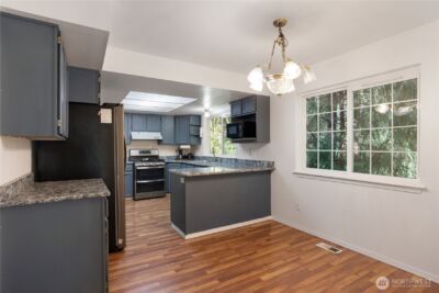 2275 Northlake Way NW, Bremerton, WA 98312 - Photo 14