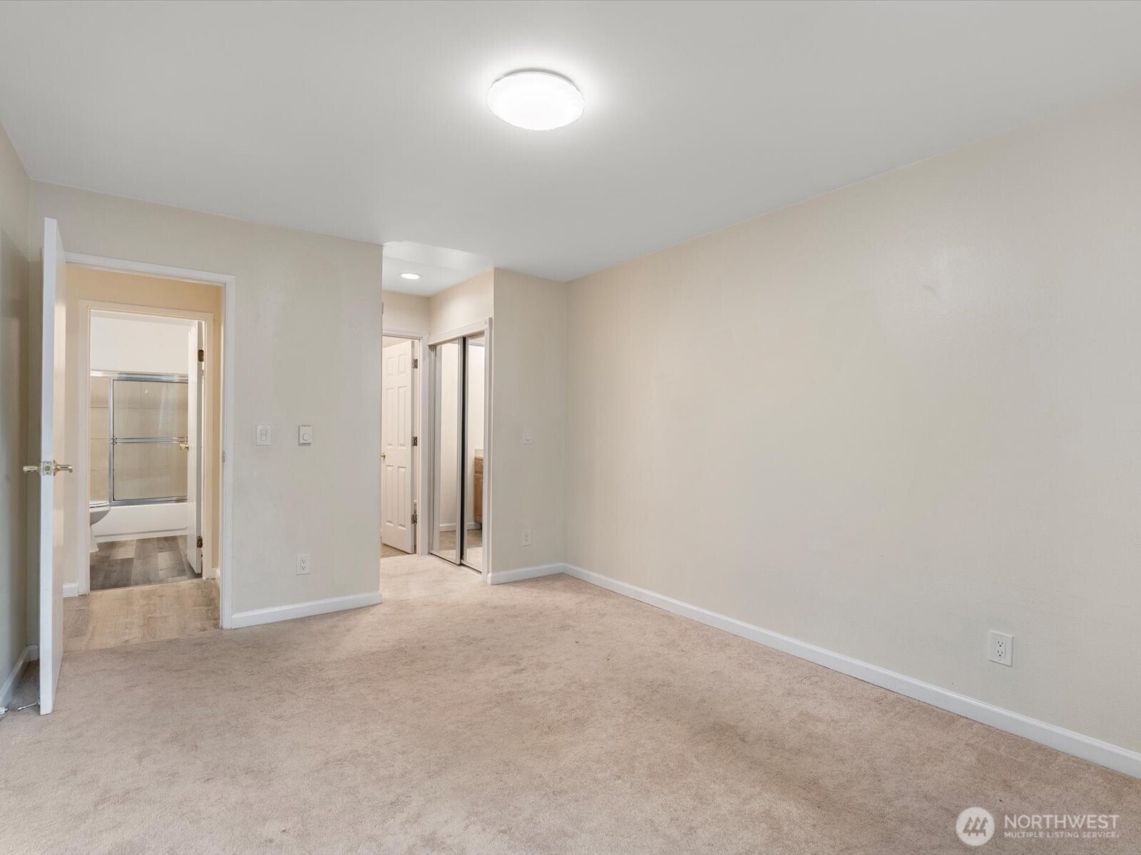 14605 34th Street NE #h19, Bellevue, WA 98007