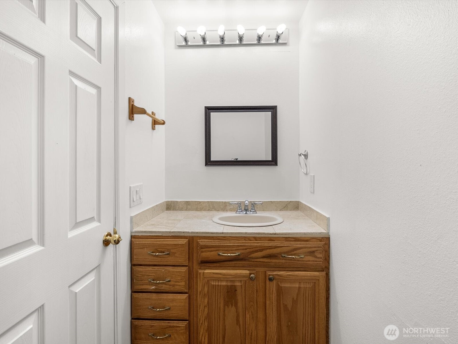 14605 34th Street NE #h19, Bellevue, WA 98007