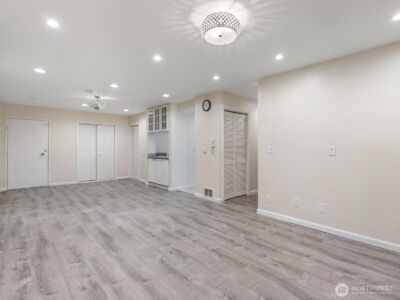 14605 34th Street NE #h19, Bellevue, WA 98007 - Photo 3