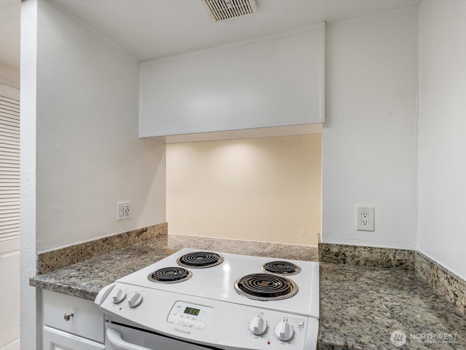 14605 34th Street NE #h19, Bellevue, WA 98007
