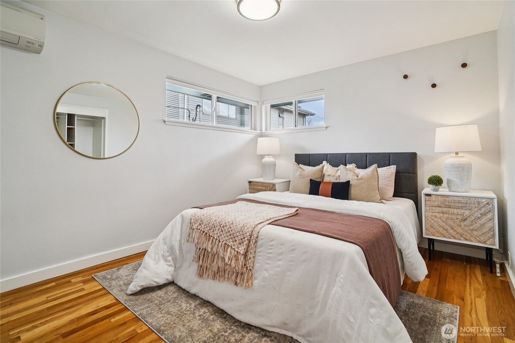 3909 13th Avenue S, Seattle, WA 98108