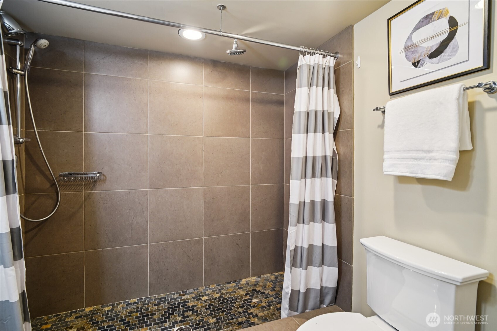 3909 13th Avenue S, Seattle, WA 98108