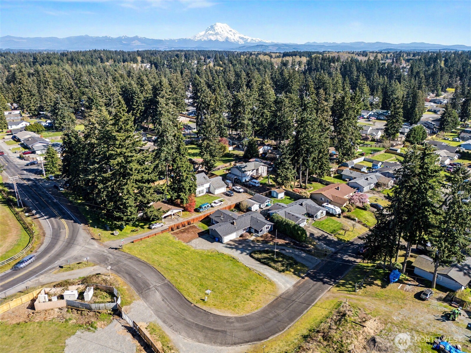 12211 109th Avenue Ct E, Puyallup, WA 98374