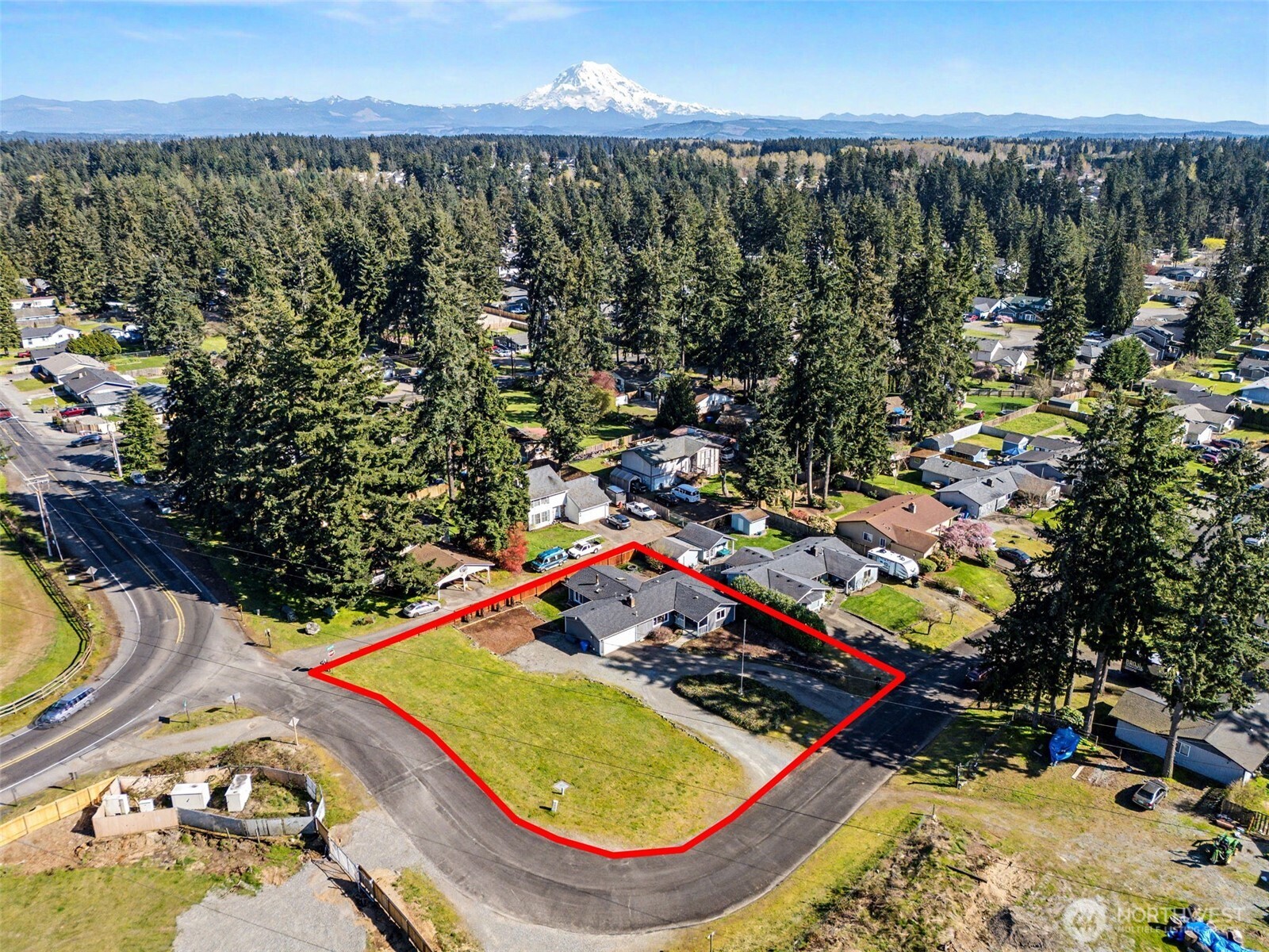 12211 109th Avenue Ct E, Puyallup, WA 98374