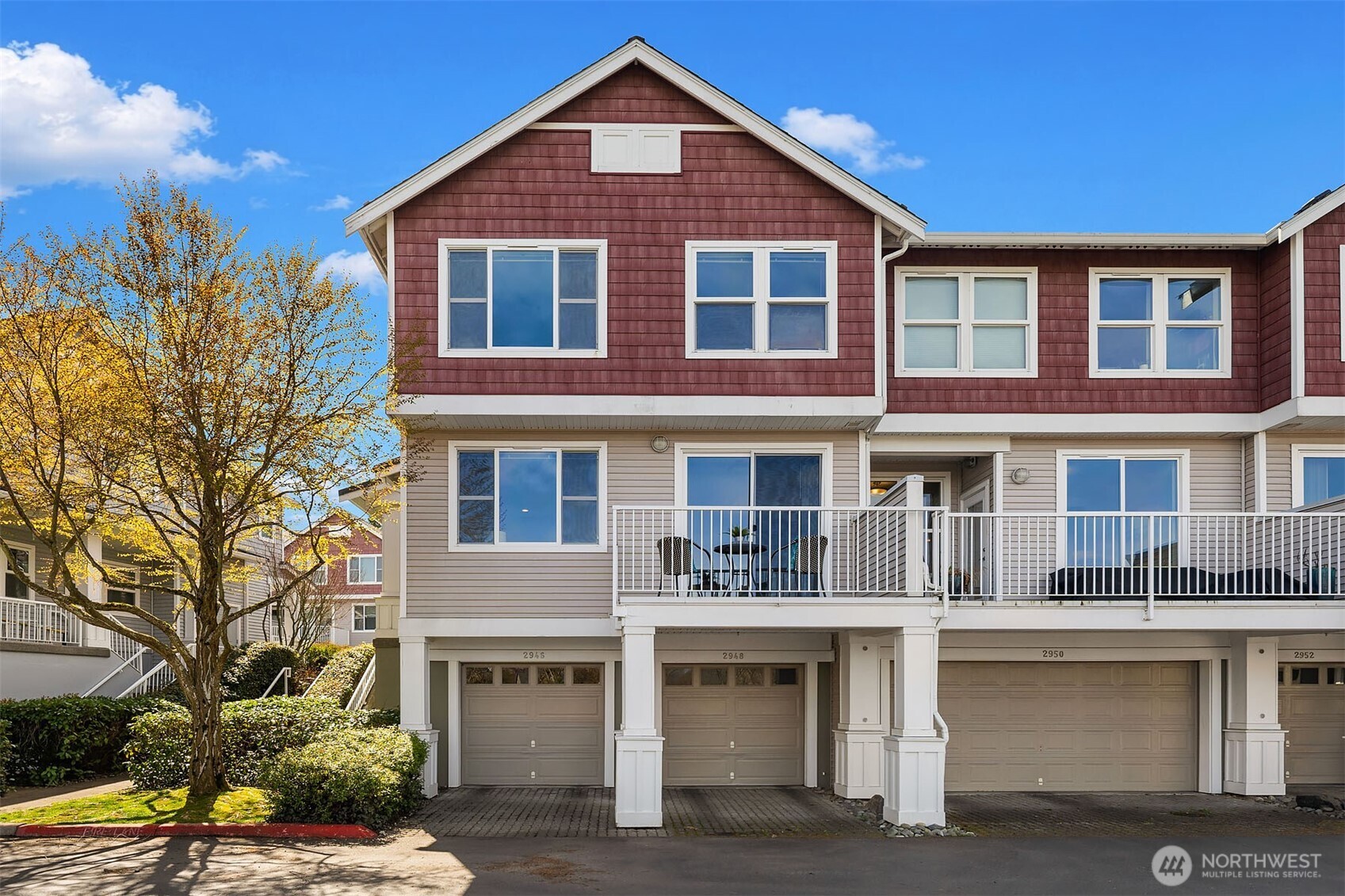 2946 SW Raymond Street #805, Seattle, WA 98126