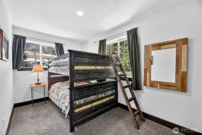 60 Snoqualmie Village Dr , Snoqualmie Pass, WA 98068 - Photo 20