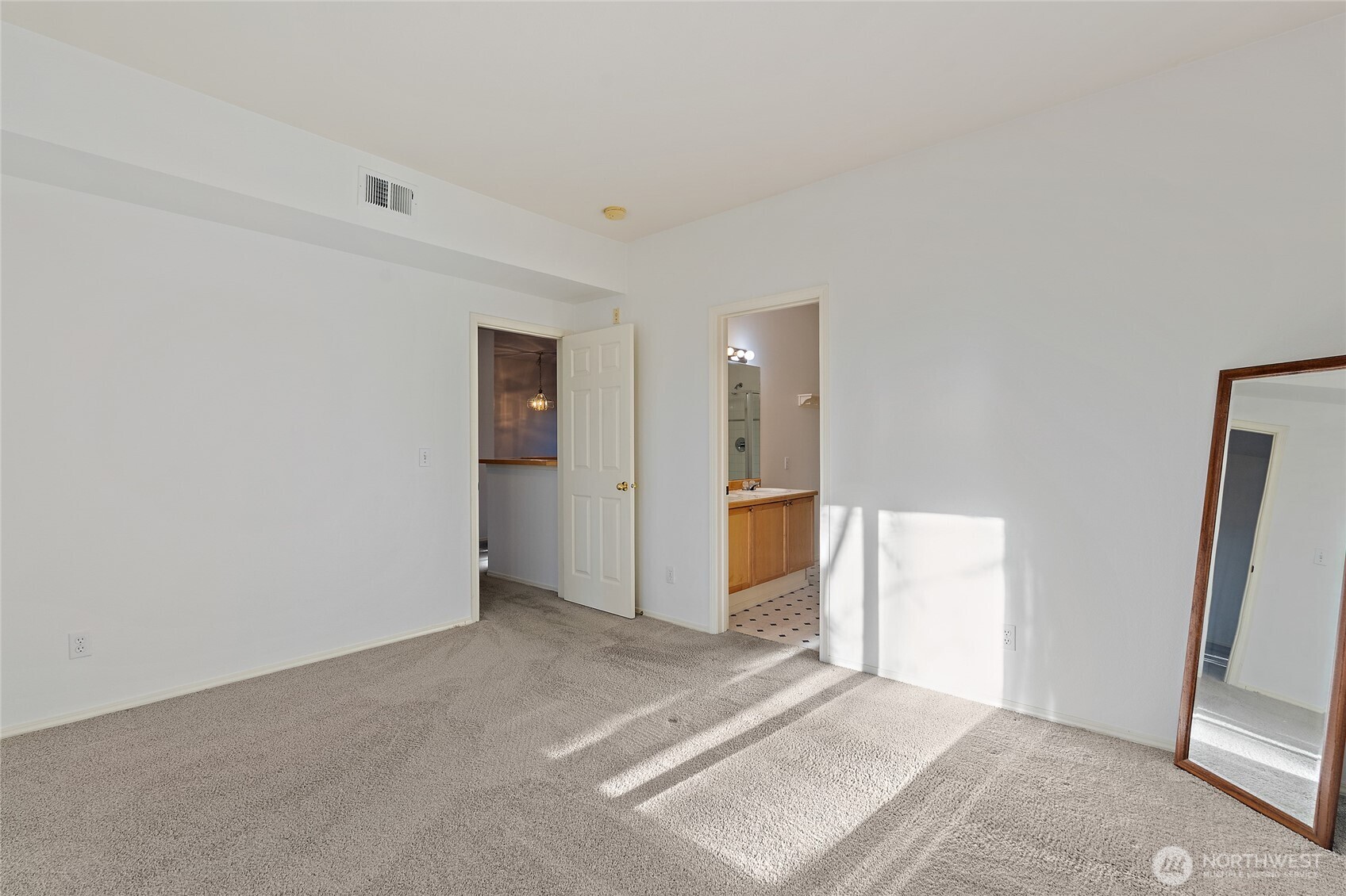 12122 NE 171st Place #D201, Bothell, WA 98011