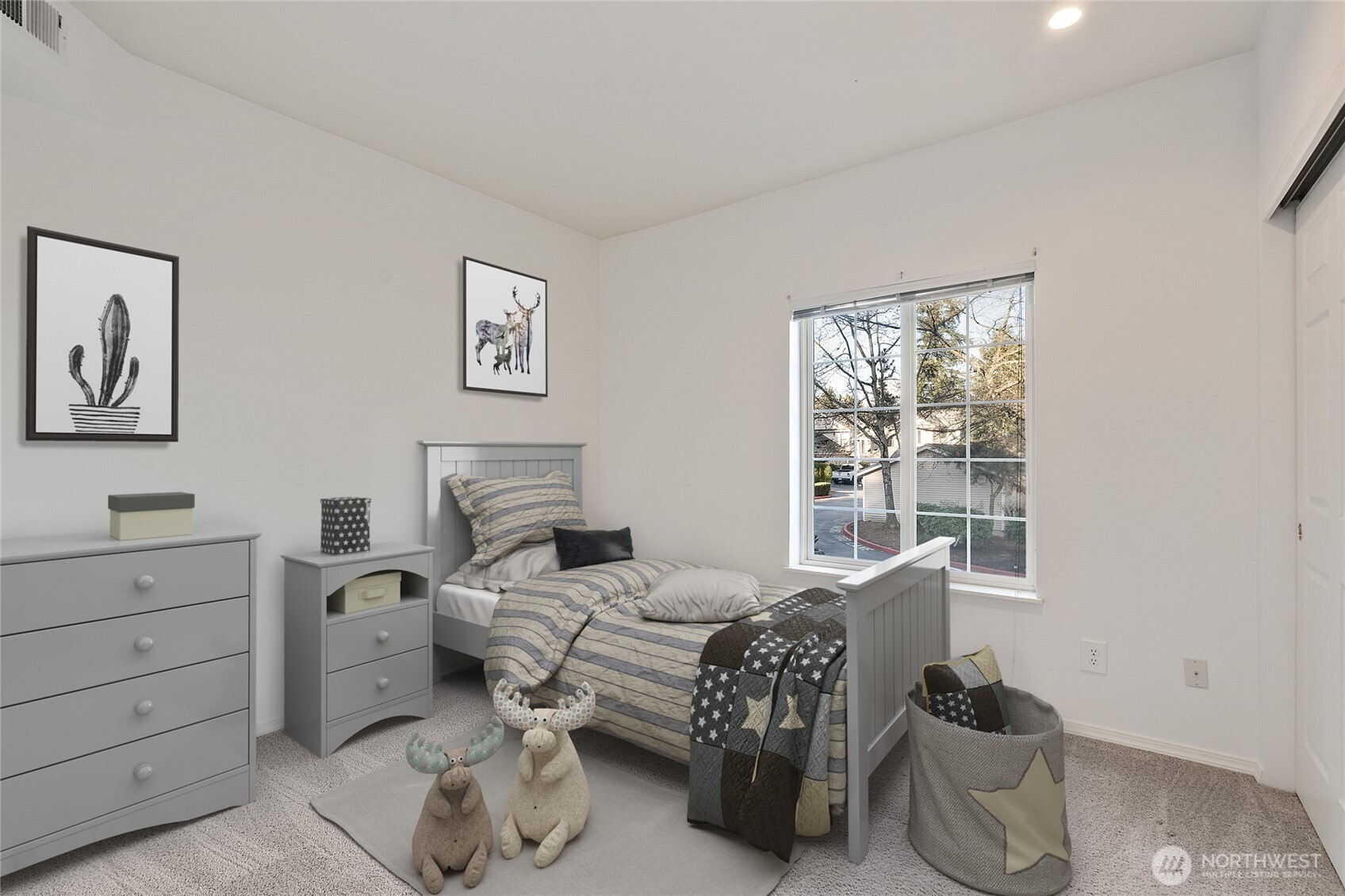 12122 NE 171st Place #D201, Bothell, WA 98011