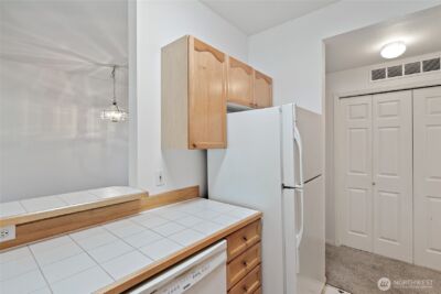 12122 NE 171st Place #D201, Bothell, WA 98011 - Photo 9