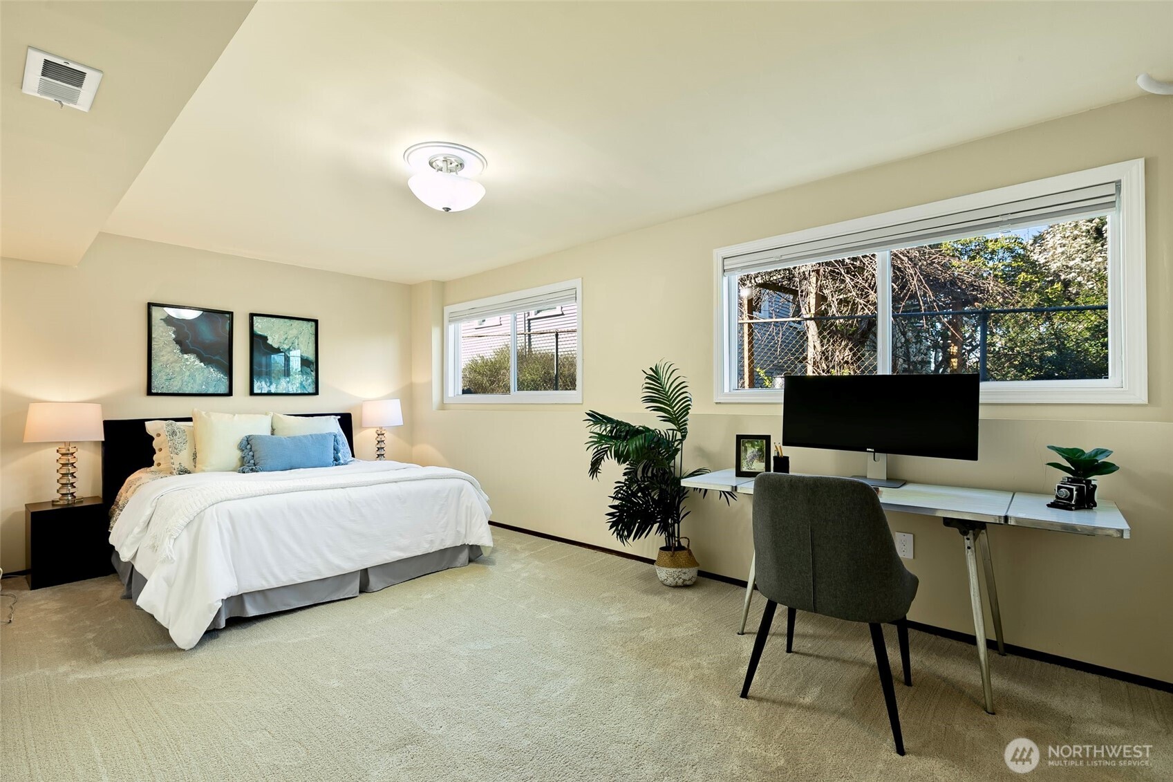 9053 7th Avenue NW, Seattle, WA 98117