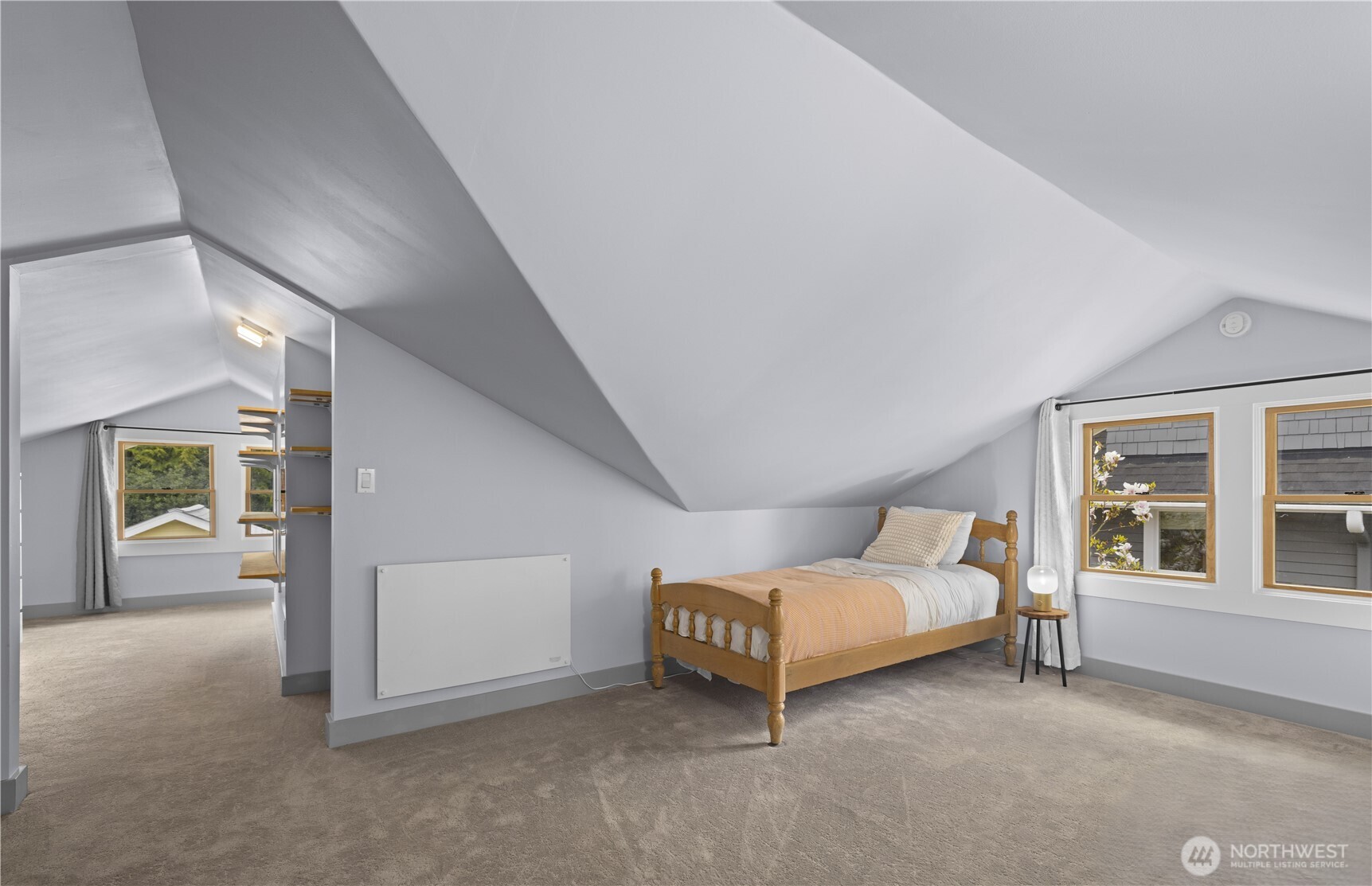 2528 1st Avenue W, Seattle, WA 98119