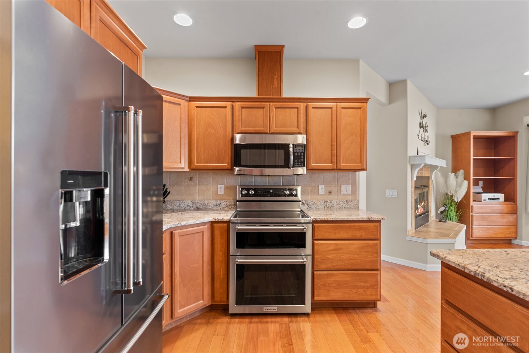 48 Luther Court , Malaga, WA 98828