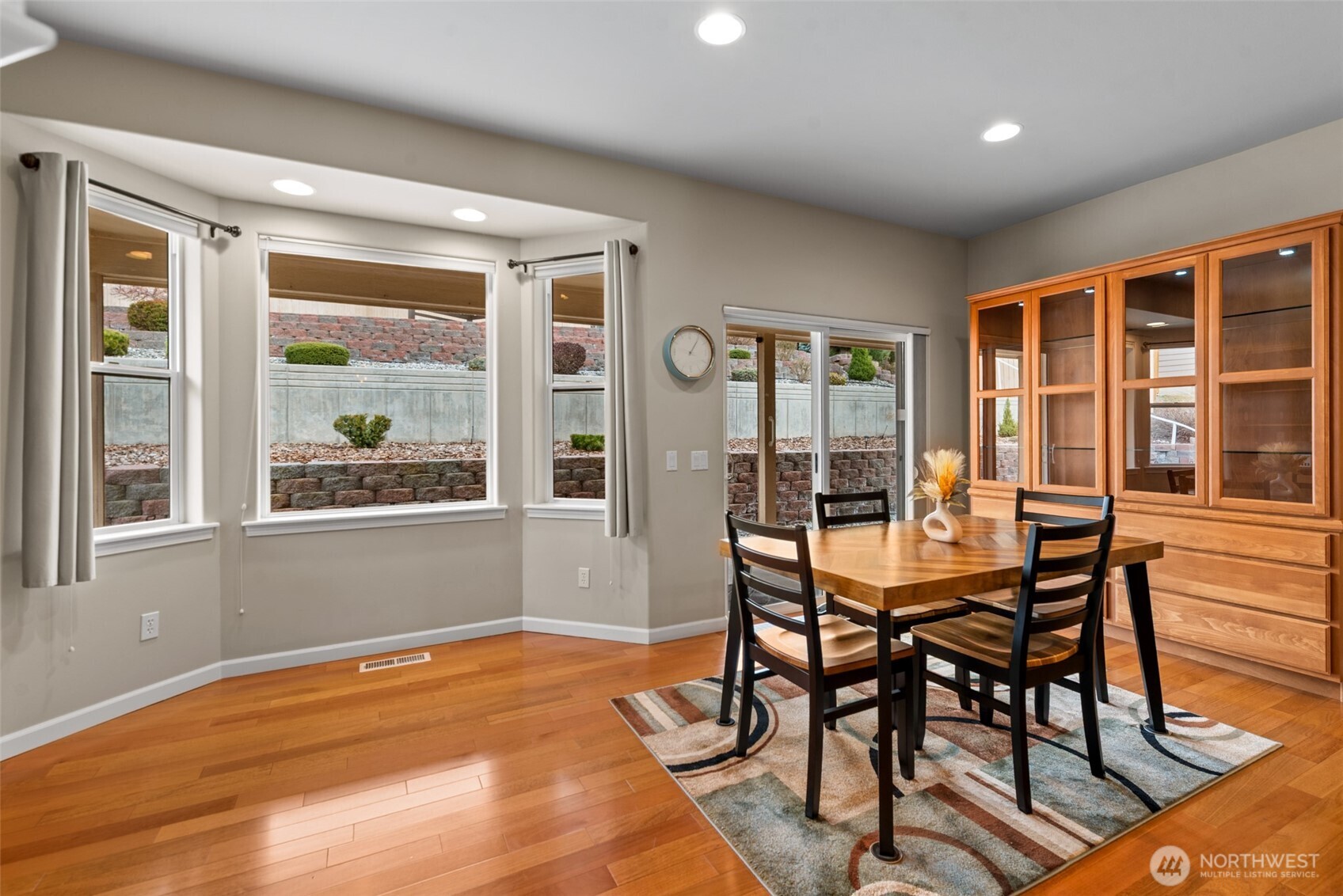 48 Luther Court , Malaga, WA 98828