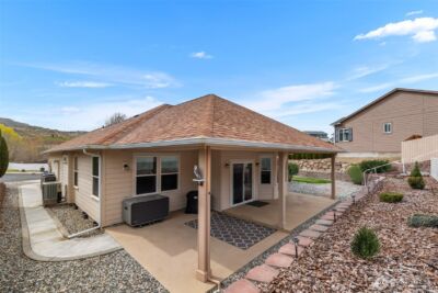 48 Luther Court , Malaga, WA 98828 - Photo 14