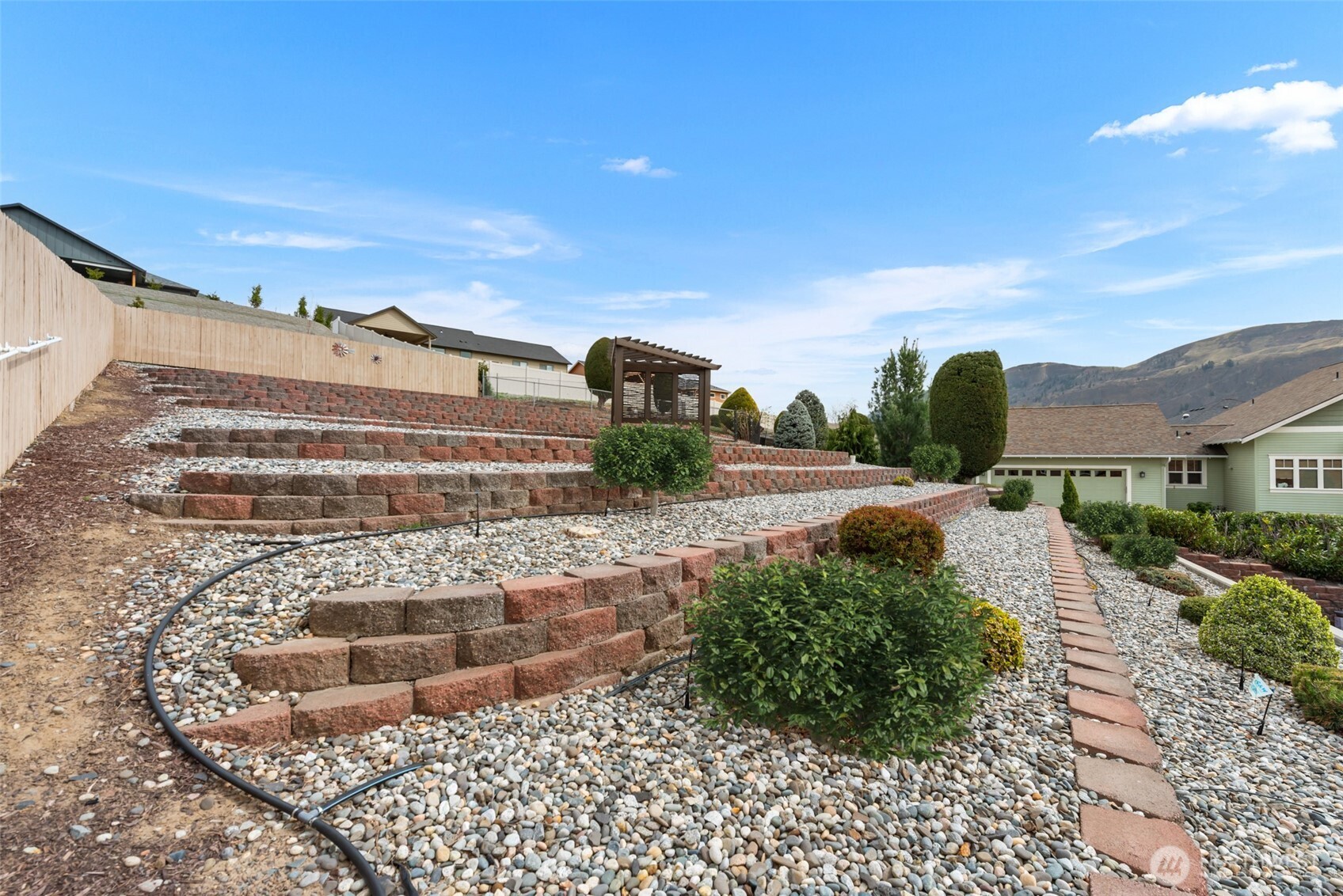 48 Luther Court , Malaga, WA 98828