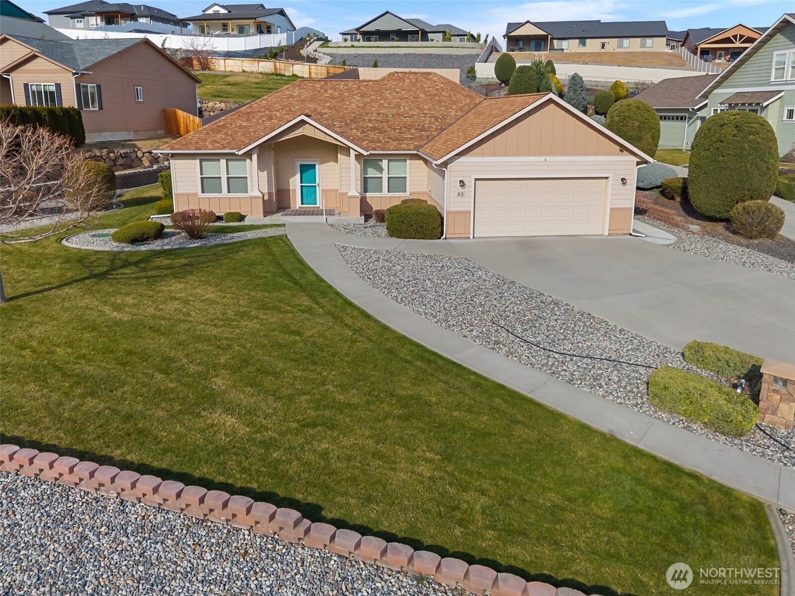 48 Luther Court , Malaga, WA 98828