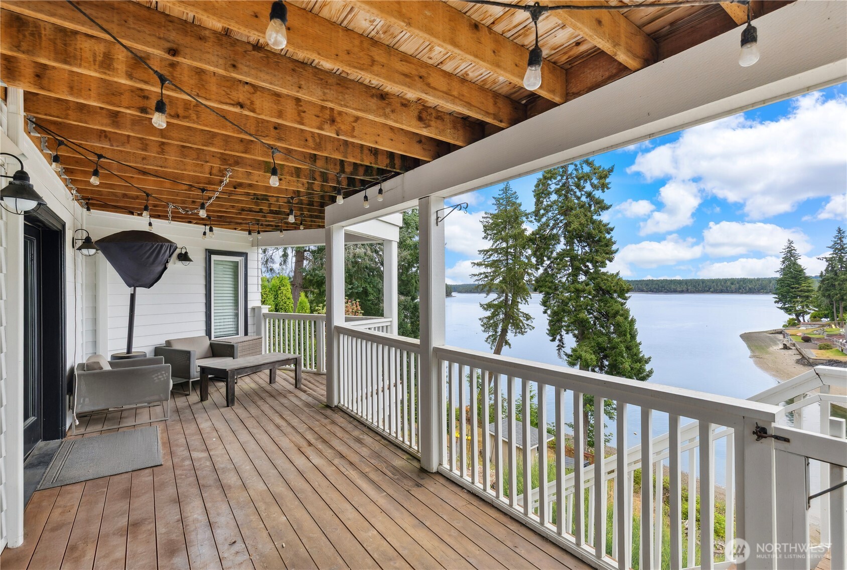 2142 Island Drive NW, Olympia, WA 98502-9711