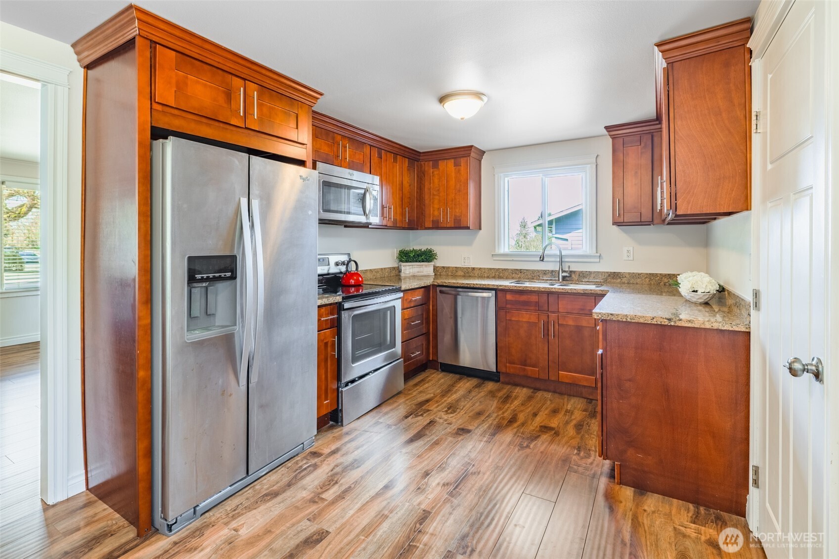 812 Reiten Road , Kent, WA 98030