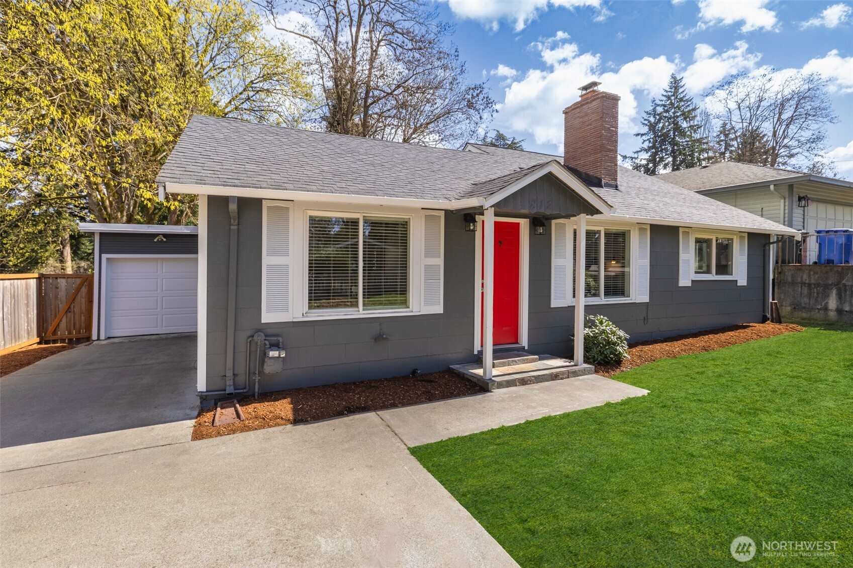 812 Reiten Road , Kent, WA 98030