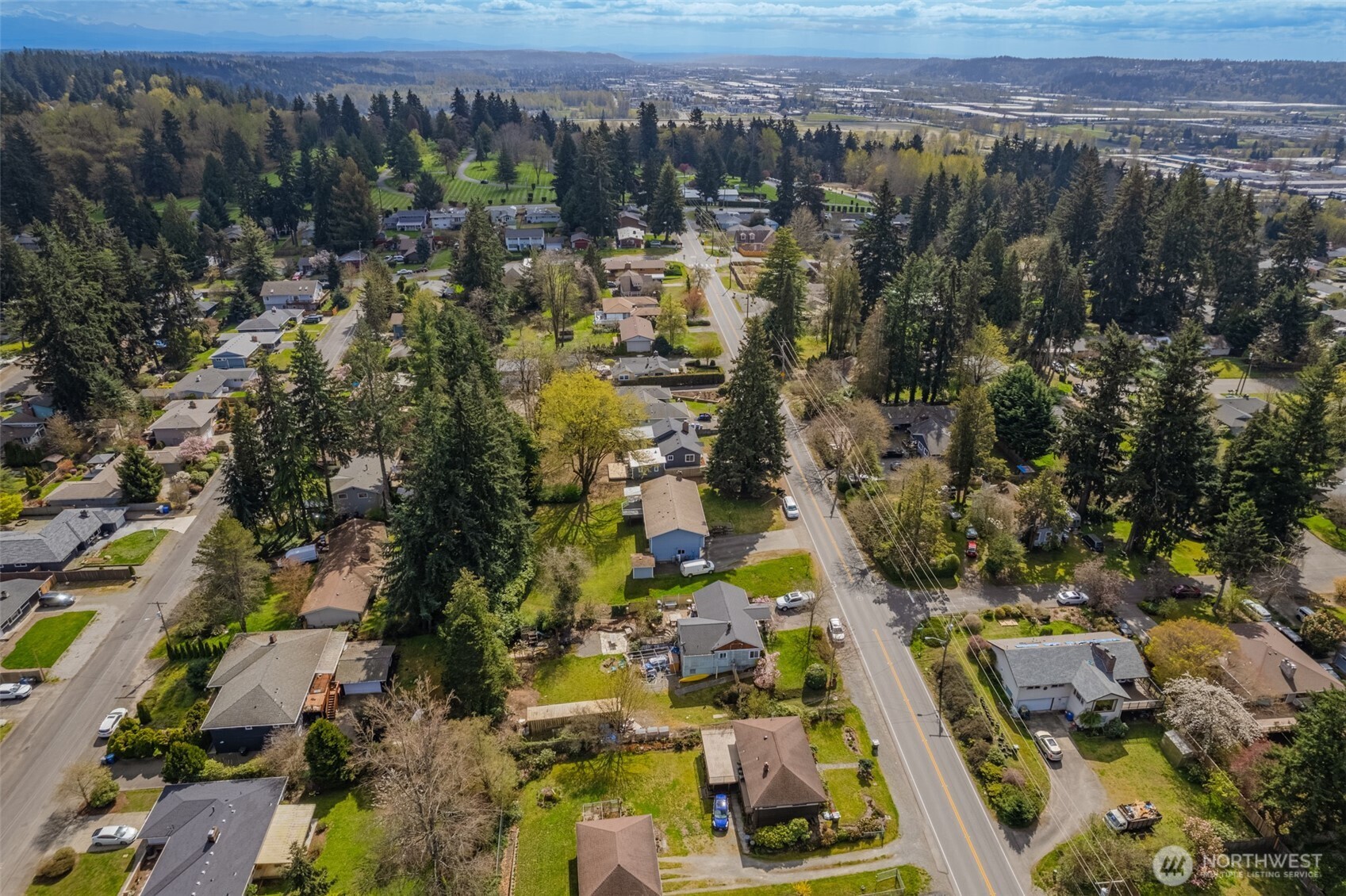 812 Reiten Road , Kent, WA 98030