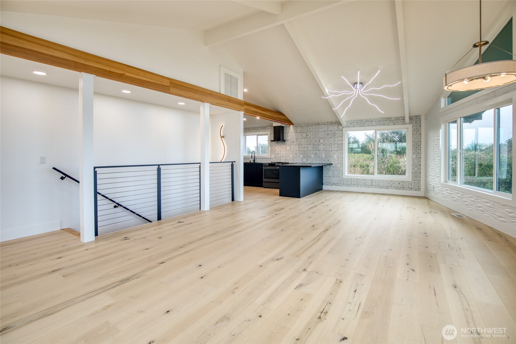 506 Sand Dune Avenue SW, Ocean Shores, WA 98569