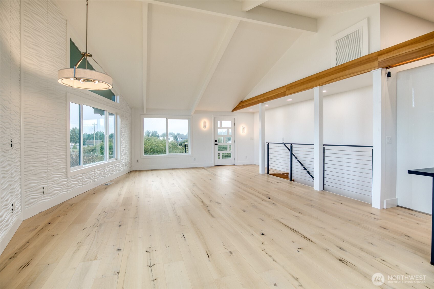 506 Sand Dune Avenue SW, Ocean Shores, WA 98569