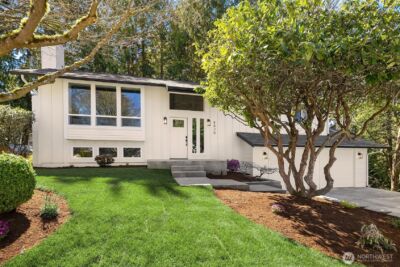 8820 194th Street SW, Edmonds, WA 98026 - Photo 2