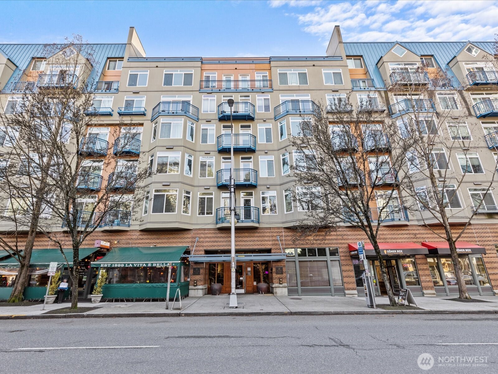 2415 2nd Ave #540, Seattle, WA 98121