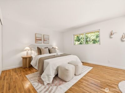 12570 SE 70th Street , Newcastle, WA 98056 - Photo 15