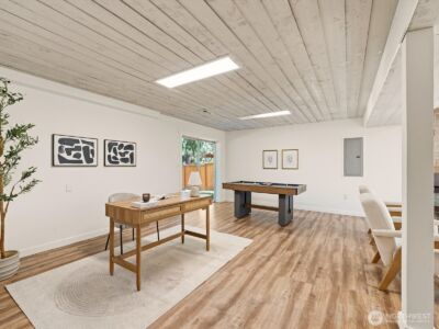 12570 SE 70th Street , Newcastle, WA 98056 - Photo 27