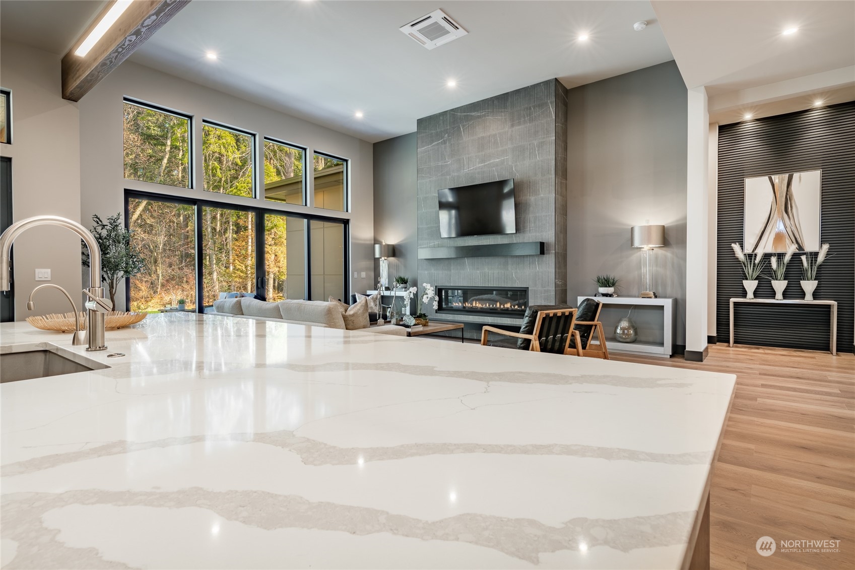 5697 Lux Lane , Blaine, WA 98230